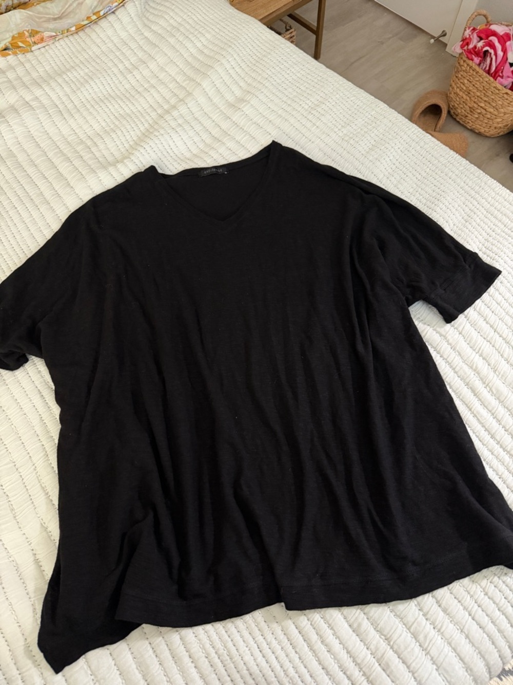cut loose Black V-Neck Dolman Sleeve Top